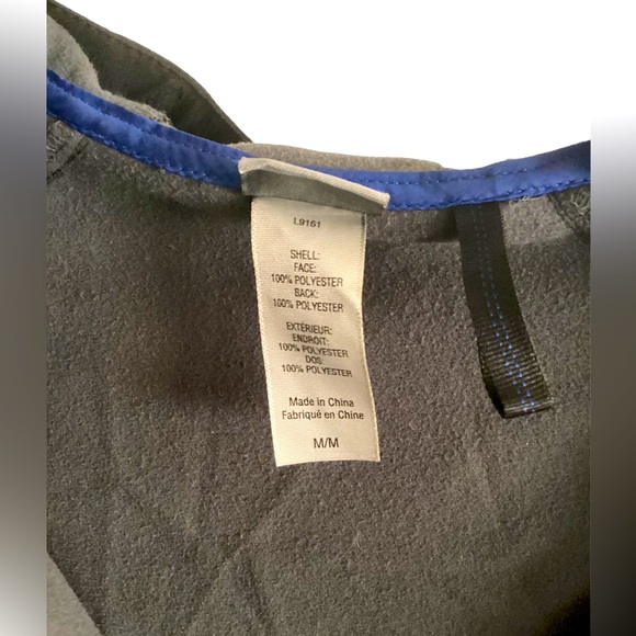 Women’s Champion Venture Dry Jacket Size Medium in Black - Picture 8 of 9